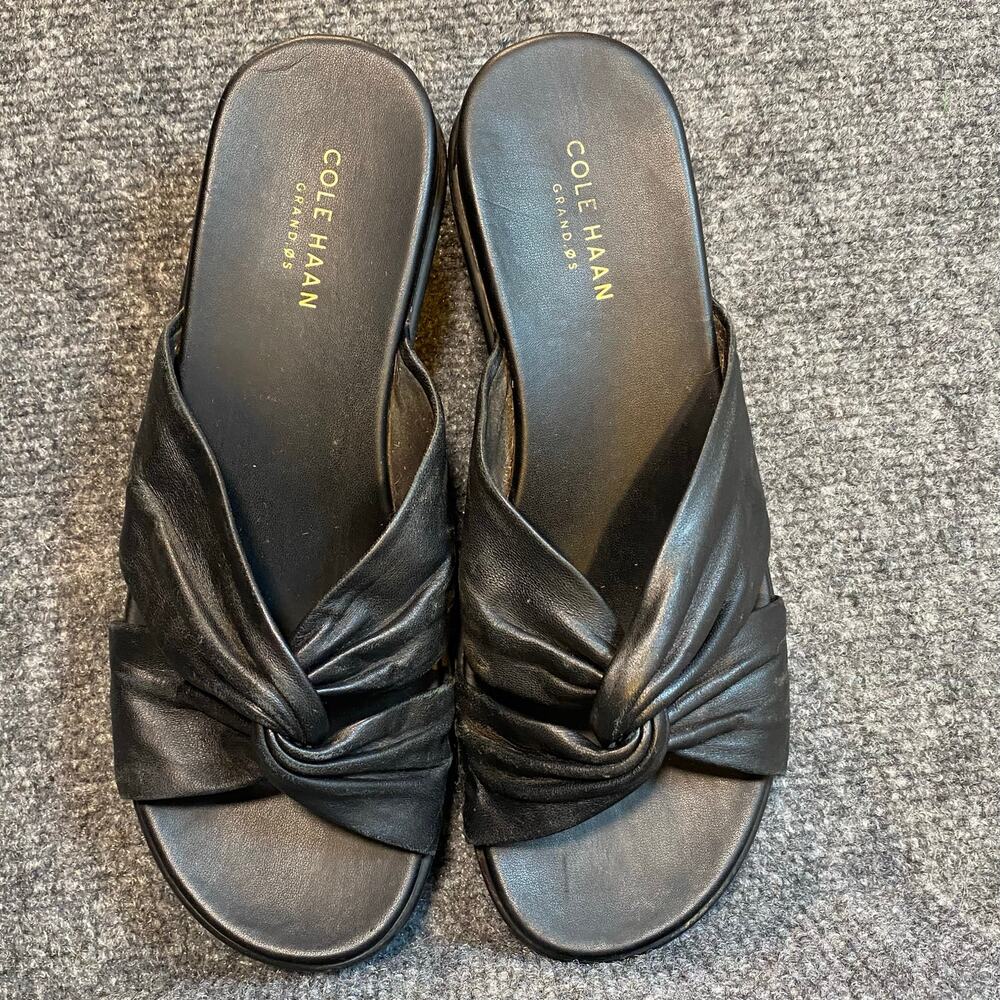 COLE HAAN Women's 7.5 Grand 0S Wedge slip On Sandals Black Cross Strap $160